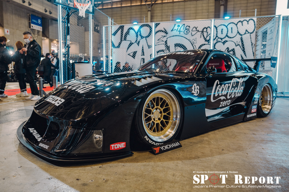 Liberty Walk Mazda RX-7