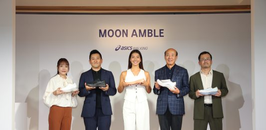 MOON AMBLE Redefines Walking
